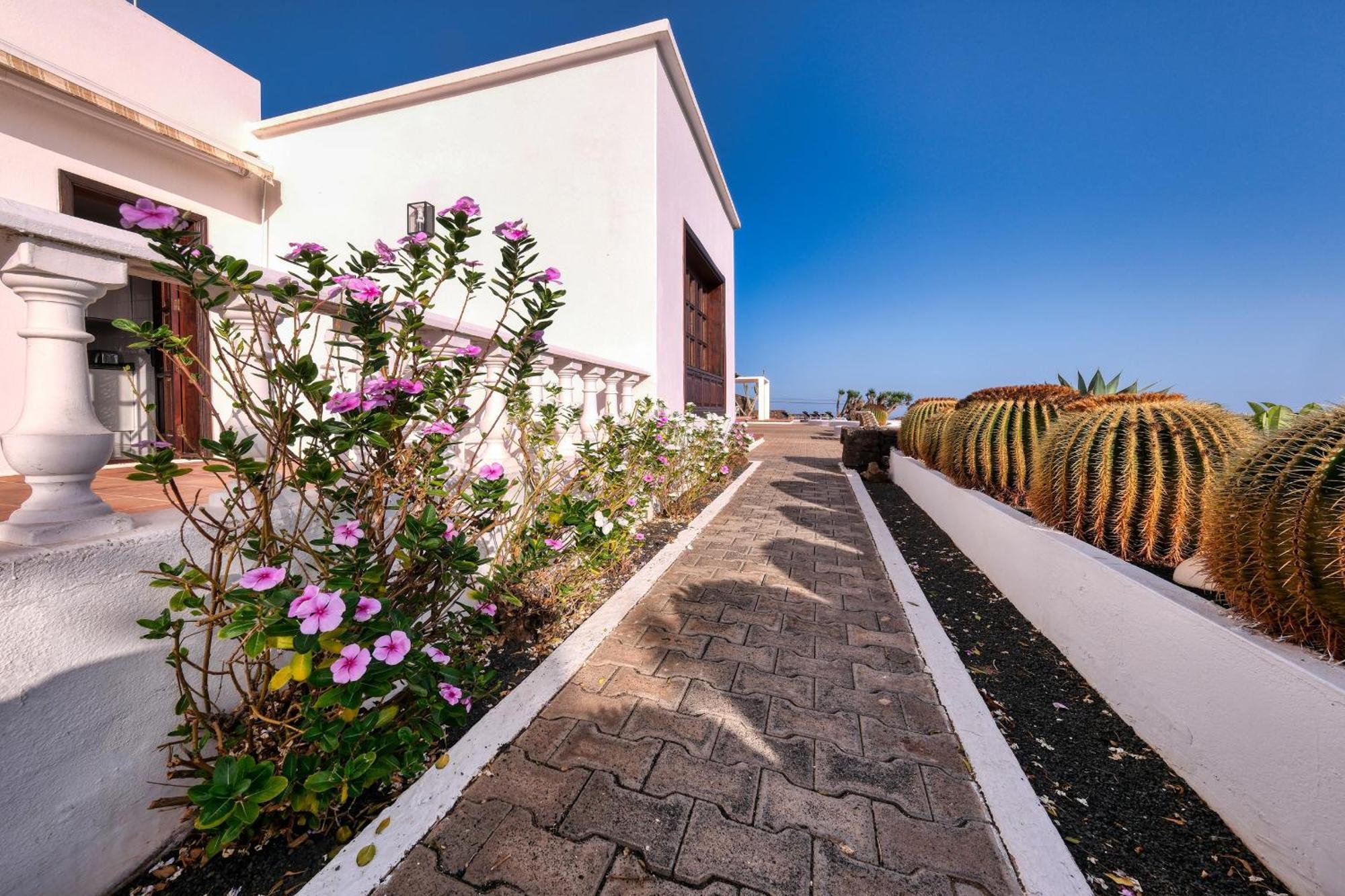 Villa Luciano "Spirit Of The Canaries" Tias Bagian luar foto